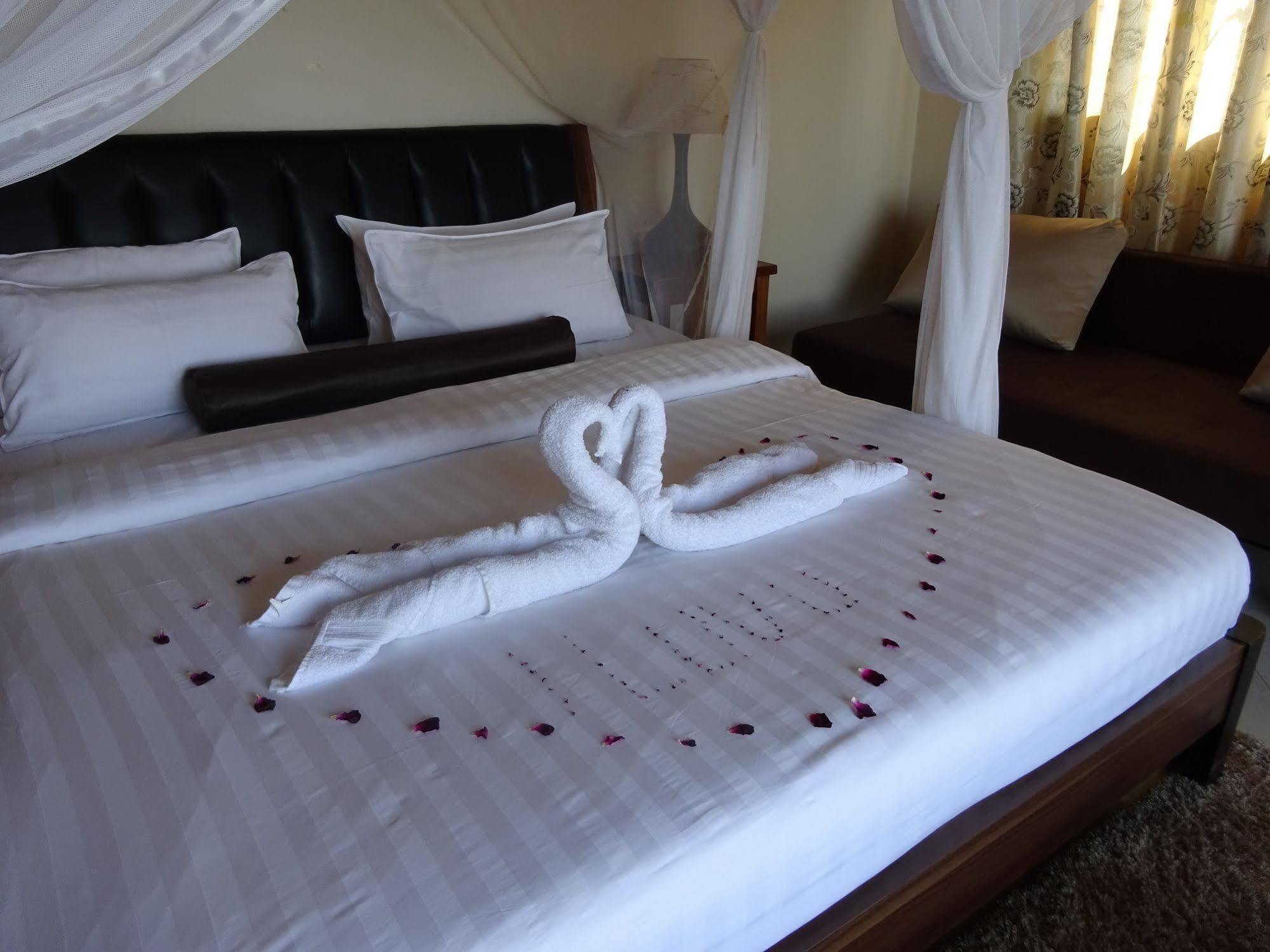 Lake Kariba Inns Siavonga Eksteriør bilde
